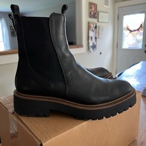 Sam Edelman Chelsea Boot